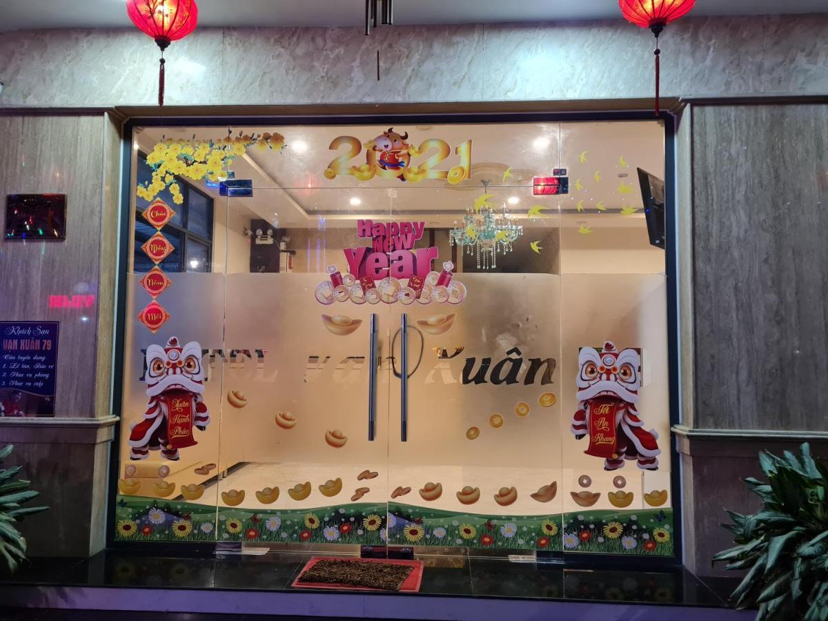 Khach San Van Xuan 79 Chau Doc Eksteriør bilde